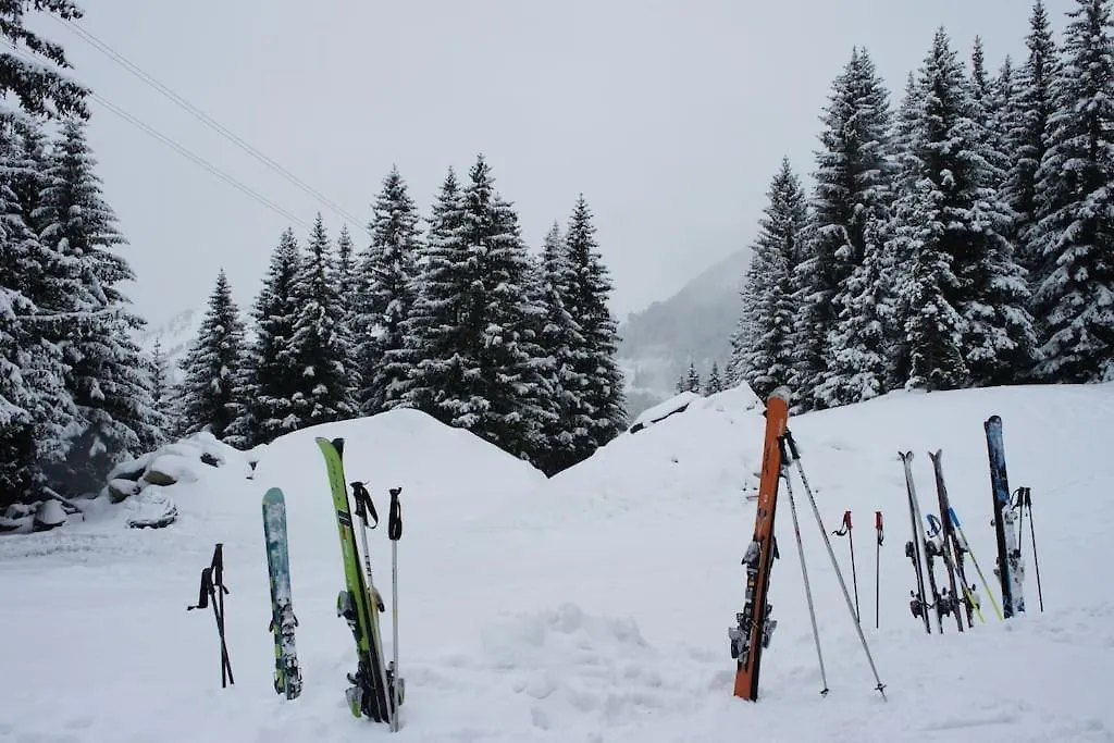 Apartment A7 - 2 Bedroom, Well-Equipped Central Samoens
