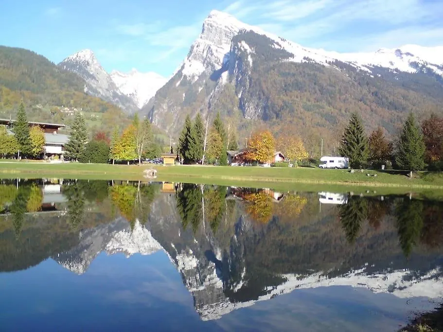 A7 - 2 Bedroom, Well-Equipped Central Samoens Apartment